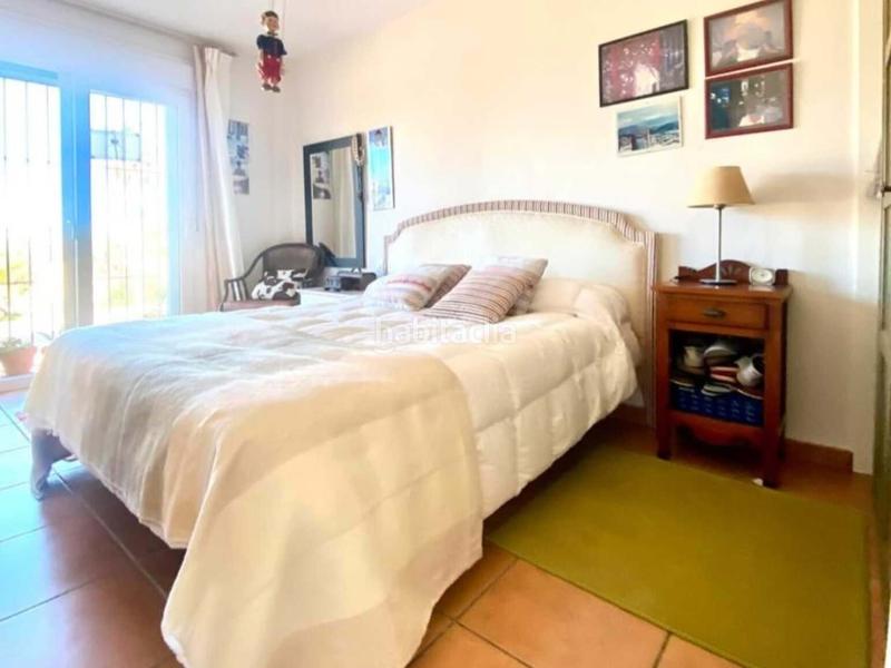 Foto 10a786e5-4c11-4917-a12e-9e97cb6af778. Casa aparellada amb aparcament a Tarifa ciudad Tarifa