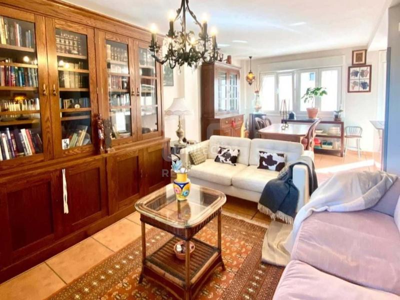 Foto 2e5e276b-3902-419e-ae02-45ad96ace92c. Casa aparellada amb aparcament a Tarifa ciudad Tarifa