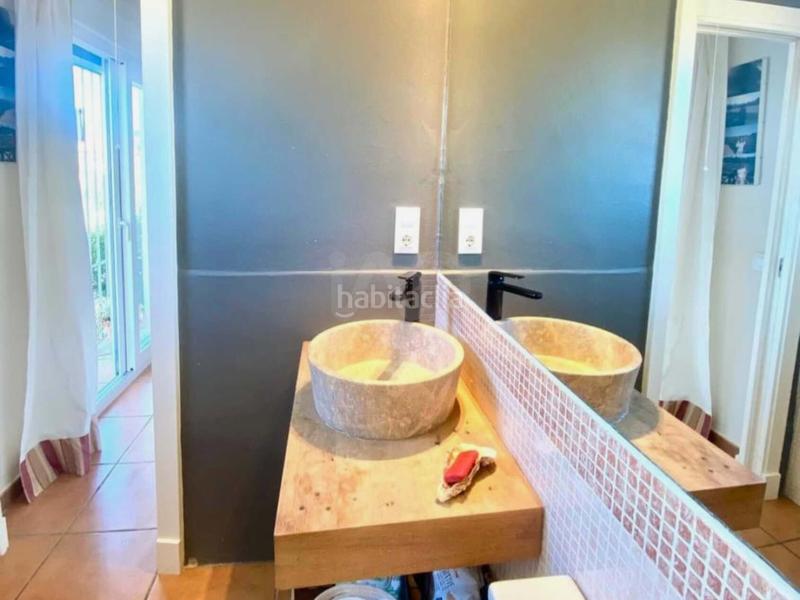 Foto 6524fdd8-40bc-4d5c-902c-9ee720af5a74. Casa aparellada amb aparcament a Tarifa ciudad Tarifa