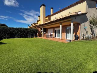 Casa aparellada a La Geltrú-Sant Jordi