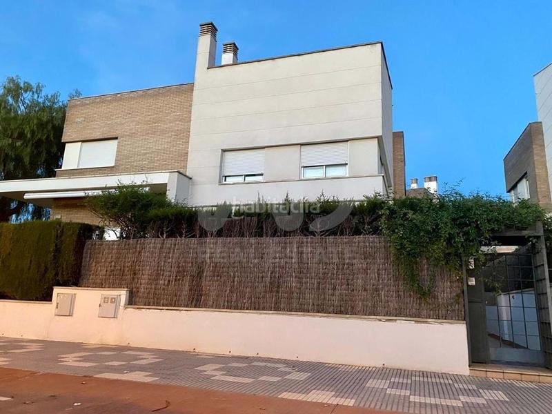 Foto ed20a771-aad9-43c3-be45-a09710d8bd1c. Haus mit parking pool in Regueral - Prat d'en Forés Cambrils