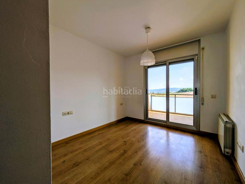 Foto 6c6a90cf-5396-40d8-bfd5-d2427e693dc6. Duplex con riscaldamento parcheggio in Sant Fruitós de Bages