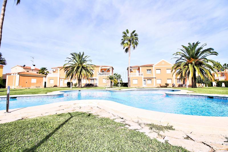 Foto 15cd7ad8-51fe-4d1d-ba57-8ef8078ae58e. Pis amb calefacció piscina a Oliva nova Oliva