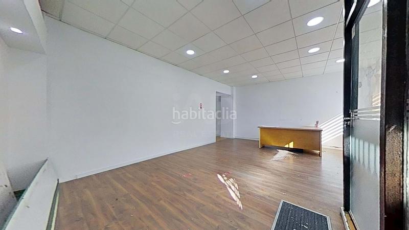 Foto d62081de-7e7f-44a9-b3ce-2770b9cdfc1f. Local comercial en Torreforta Tarragona