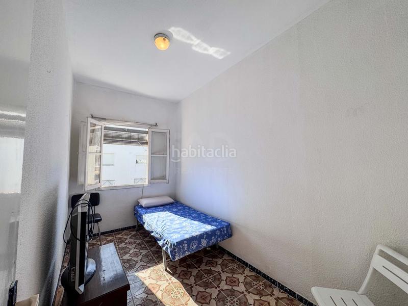 Foto 4f8438c8-01c1-4e2b-a72b-07c41945bdf6. Flat in calle de elda 59 in Playa Tamarit-Playa Lissa Santa Pola
