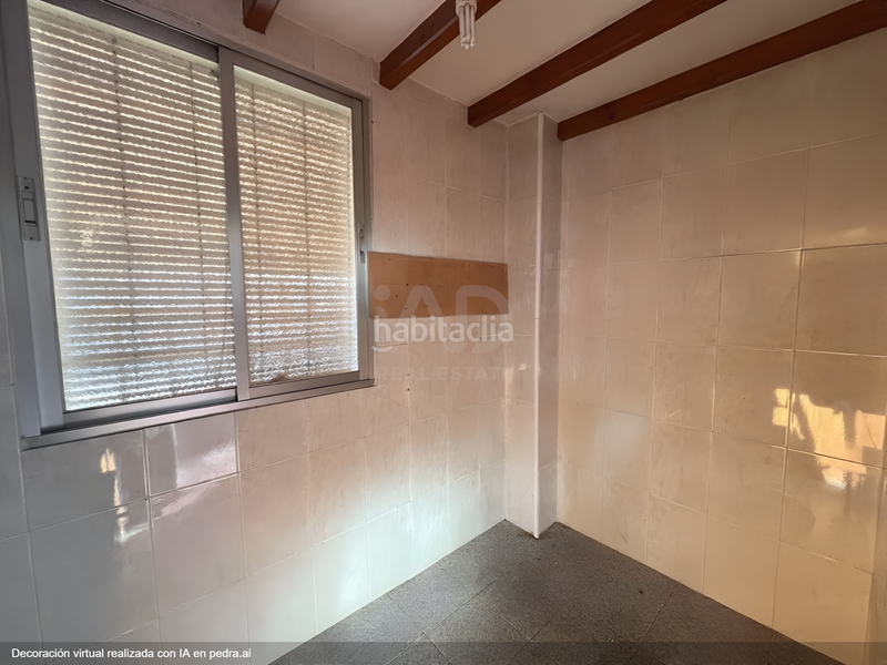 Foto 683d6151-552e-4984-9c2e-29106f7ce254. Aparcament cotxe a Ciudad Rodrigo