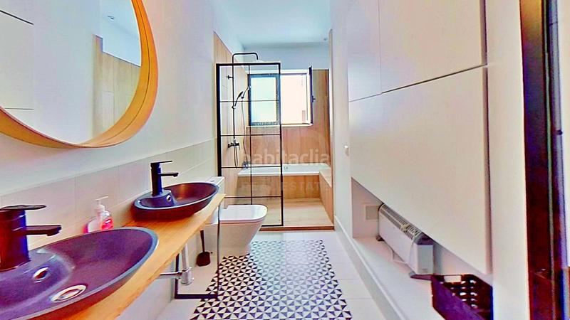 Foto 490ec41c-6388-4cbf-bef2-c225b1a303d9. Àtic a calle calderón de la barca 19 a Mercado Alicante