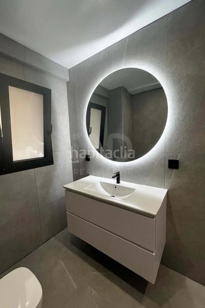 Foto 98173a4c-98c0-4366-8021-c1249ffa6522. Piso en calle virgen del socorro 67 en Raval Roig - Virgen del Socorro Alicante