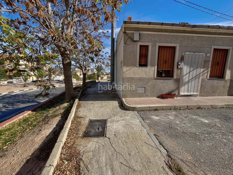 Foto 7f9fdcfd-ae93-485f-b73b-3a73c2f8c082. Edificio en cl pinoso en Monòver