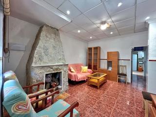 Gebäude in Cl Pinoso