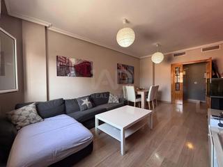 Flat in Carrer de granada