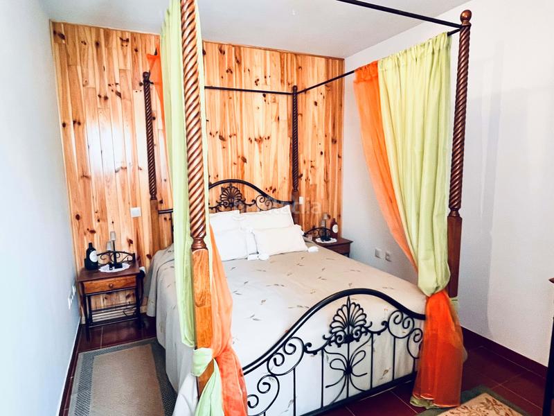 Foto eaa68acc-b08d-4853-8f06-8a03d766cb0c. Casa aparellada amb calefacció aparcament a Herradón de Pinares