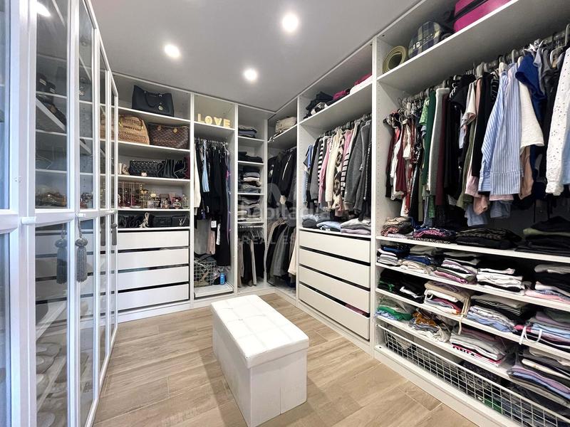 Foto dc97d74d-ea51-4ca8-bdcd-bc47bcc2f12e. House with heating parking pool in Castellnou-Can Mir-Can Solà Rubí