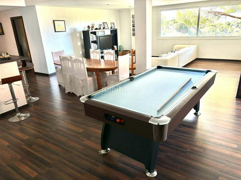 Foto b450a009-209b-481e-bcab-6fb1429834d3. Haus mit heizung parking pool in Urbanitzacions Argentona