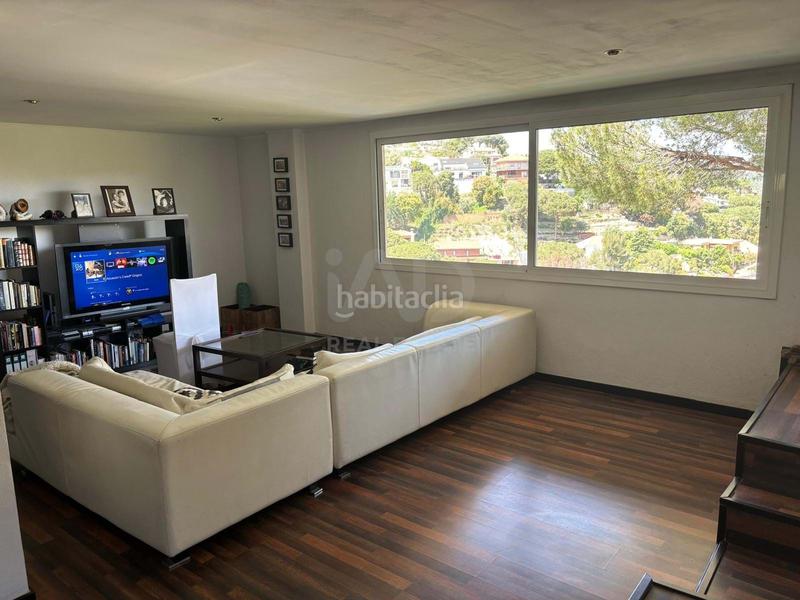 Foto 8ceca603-14ba-4f0f-8013-de438e11a488. House with heating parking pool in Urbanitzacions Argentona