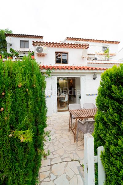 Foto 12a4ae77-6ccd-49aa-88ae-4ebca972398c. Casa bifamiliare con piscina in El Montgó Dénia