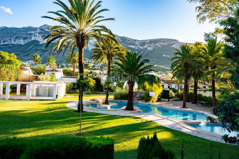 Foto 18208102-90ea-4067-a3d0-94a66b3265cb. Casa bifamiliare con piscina in El Montgó Dénia