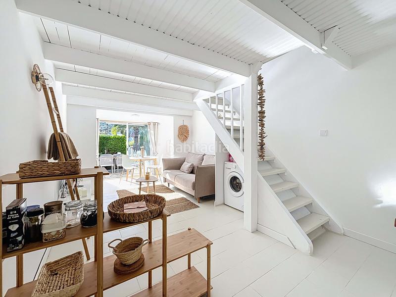 Foto 96507257-1a86-4f5e-9ff7-0595e06f6305. Casa bifamiliare con piscina in El Montgó Dénia