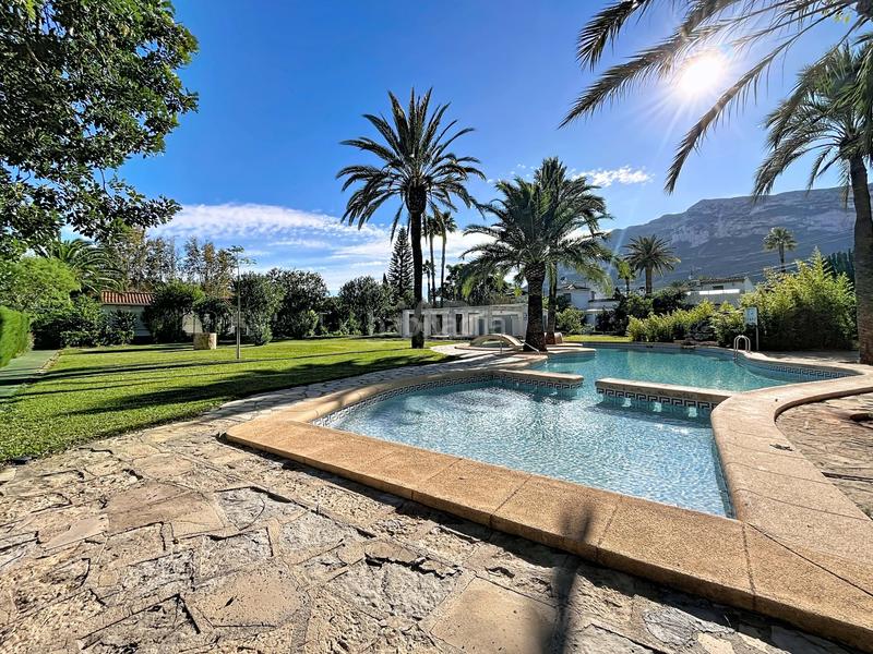 Foto 9f01f973-82c6-4d1d-9f47-6af74f6ec851. Casa bifamiliare con piscina in El Montgó Dénia