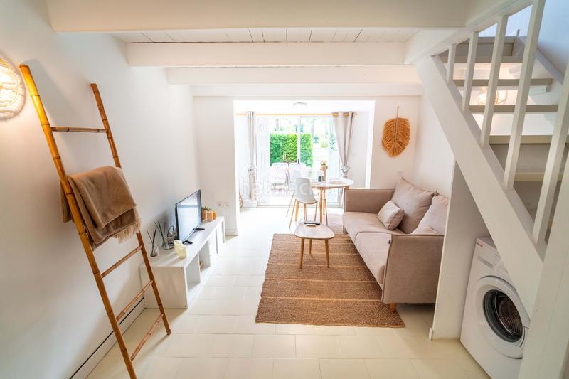 Foto ac99855f-4449-4a0f-af34-ec66cbb5f170. Casa bifamiliare con piscina in El Montgó Dénia