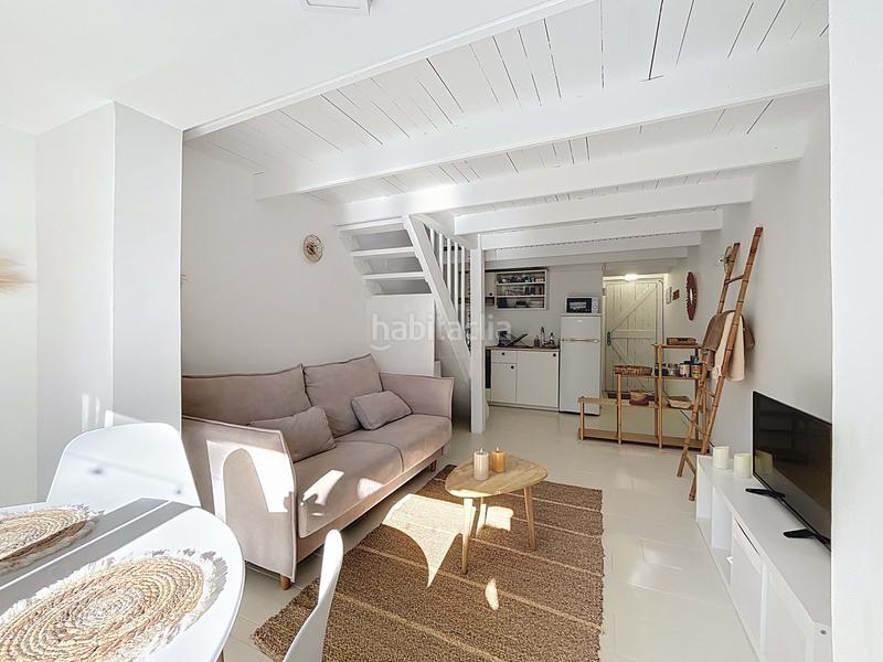 Foto f1fdcb6f-2fca-46d2-a042-39ab3fd760e7. Casa bifamiliare con piscina in El Montgó Dénia