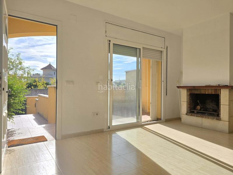 Foto 40bd132d-45c4-4cfd-840b-9784e0d0f8a9. Casa bifamiliare con parcheggio piscina in Segur de Calafell nucli urbà Segur de Calafell