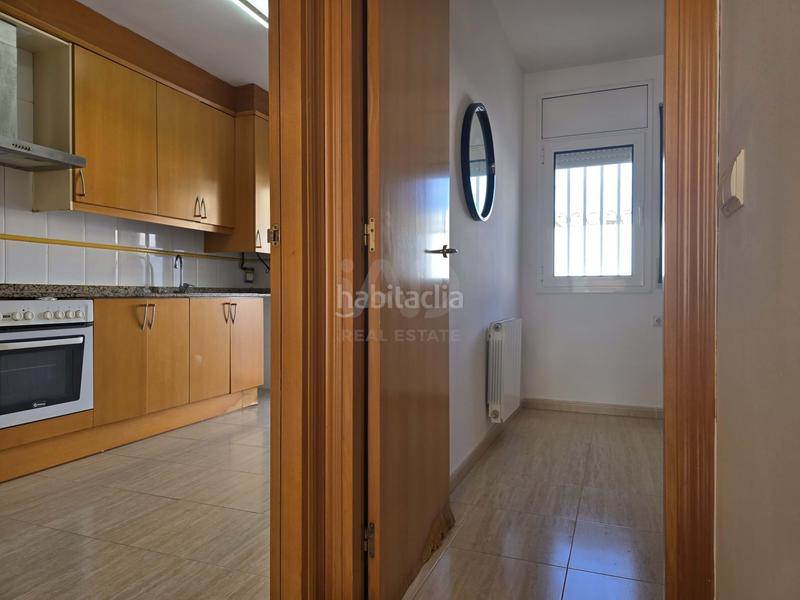 Foto 2a7efdfe-e13f-4932-bf6d-14606444c3b3. Casa pareada en Segur de Calafell nucli urbà Segur de Calafell