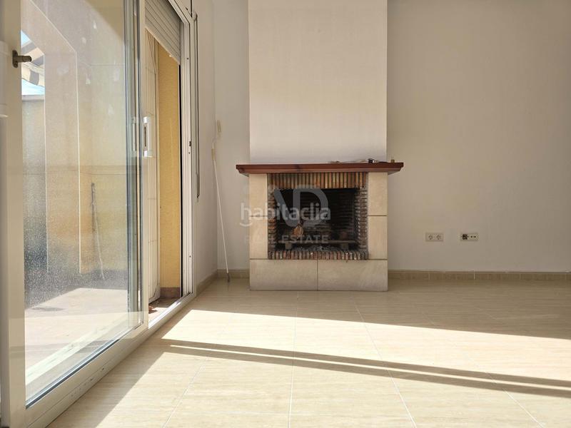 Foto 4b4e7e28-96ea-4fd7-93ef-a4b336a1f81e. Casa pareada en Segur de Calafell nucli urbà Segur de Calafell