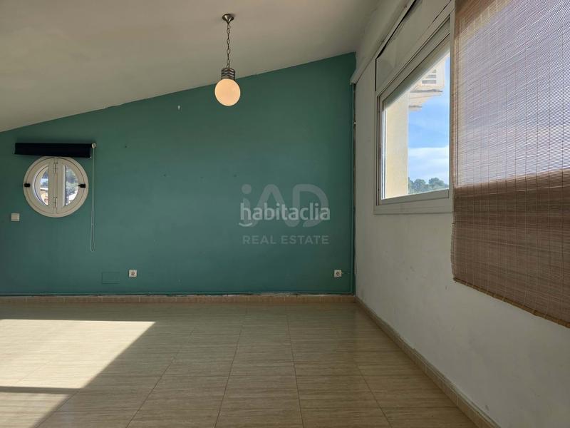 Foto 8cc2269c-6bb6-40e0-b0cb-3fb1307ad7c9. Doppelhaus mit parking pool in Segur de Calafell nucli urbà Segur de Calafell