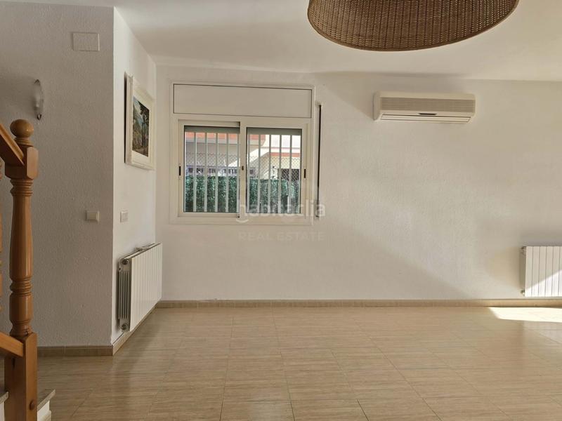 Foto 937904b6-9f91-4d75-8073-5f3132e05c00. Maison jumelée avec parking piscine dans Segur de Calafell nucli urbà Segur de Calafell