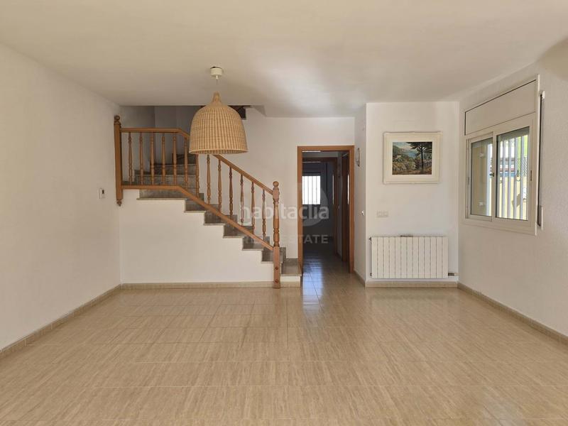 Foto 015db7ca-64d9-4b72-b80e-fb08a1eb76df. Towny house with parking pool in Segur de Calafell nucli urbà Segur de Calafell