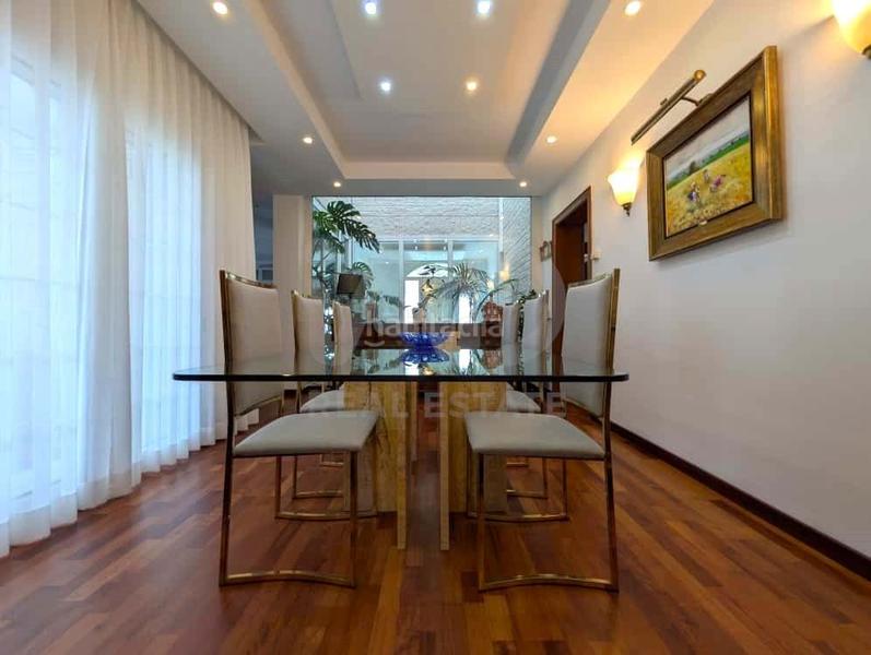 Foto 44f1d005-10fe-41e9-a9b2-485249580437. House with heating parking pool in Palau Girona