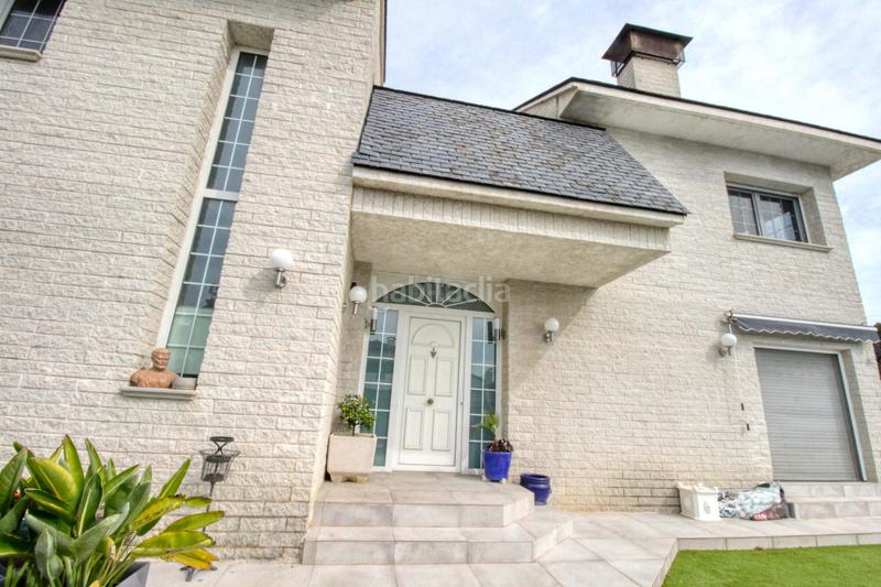 Foto d08a9c26-c7f4-4065-8c92-68271f1858ba. House with heating parking pool in Palau Girona