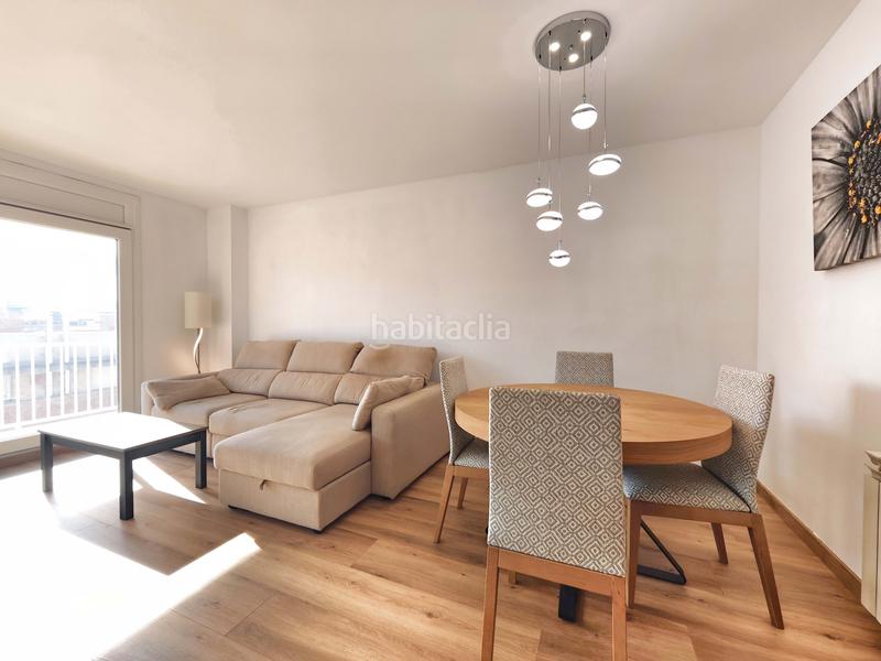 Foto 6f51b433-23fe-44c9-813e-e0c672af6f97. Flat in calle de les margarides 7 7 in Llevant Igualada