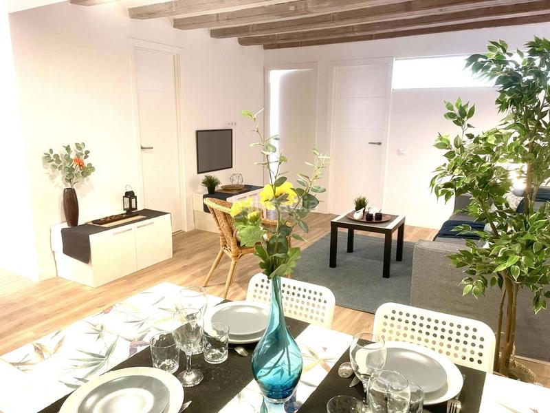 Foto 1bf4b2f4-e621-4de6-a967-432bcfe0c8c7. Appartamento con riscaldamento in Raval Barcelona
