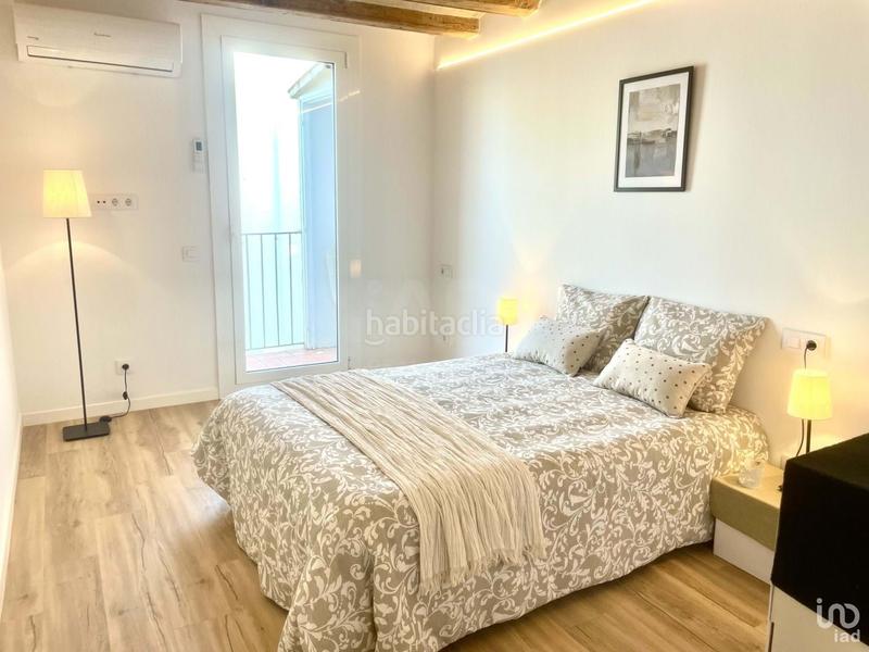 Foto b5523826-5fd2-4ebb-a4d5-bdfb316ff46b. Piso en Raval Barcelona