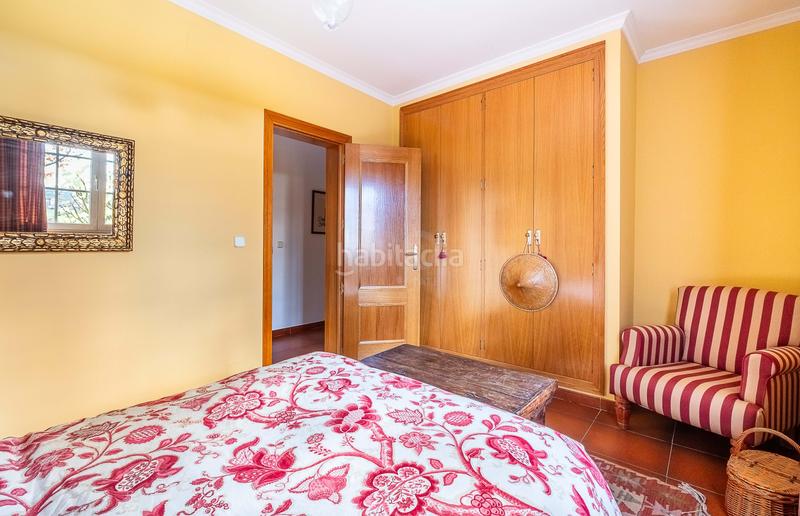 Foto b1ddf235-4ece-46ee-a486-0bc4b91866f0. Haus mit heizung parking pool in El Monte Torrelodones