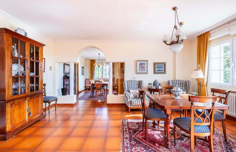 Foto 487756f5-ba93-4a4c-b58d-cc64f3500721. House with heating parking pool in El Monte Torrelodones