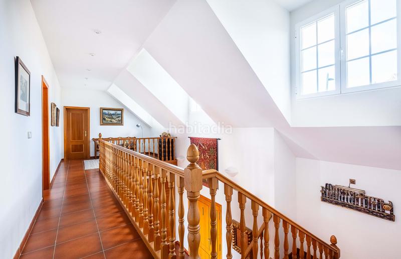 Foto ac22300a-3372-496d-92a5-de3198a3eb74. House with heating parking pool in El Monte Torrelodones