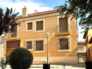 Edifici a Guardia (La)