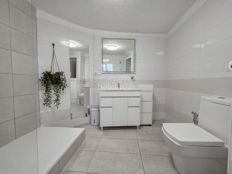 Foto 988550bd-1375-457c-8322-9d3c6a4041ec. Casa bifamiliare con riscaldamento in Guaro