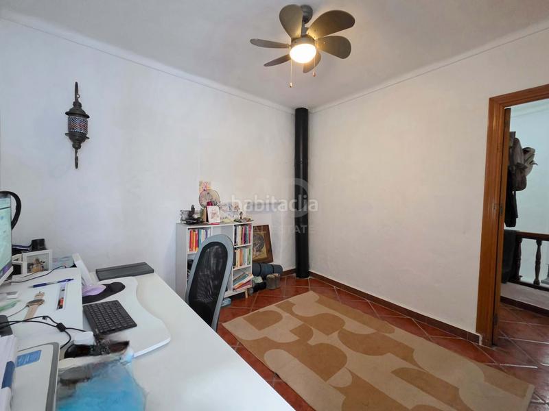 Foto b95cef53-d12a-4a67-ab46-9e91e2af8fb6. Casa bifamiliare con riscaldamento in Guaro