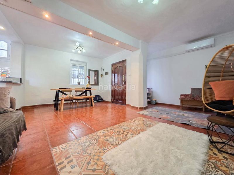 Foto 390818f9-a000-4dfb-8b6b-23836f349496. Towny house with heating in Guaro