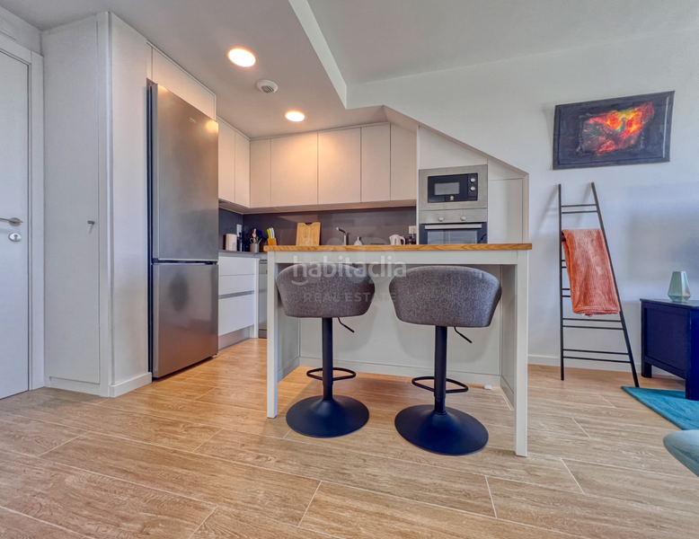 Foto b528be2c-35ee-4c0a-b645-39b2342df398. Attico con riscaldamento in El Montgó Dénia