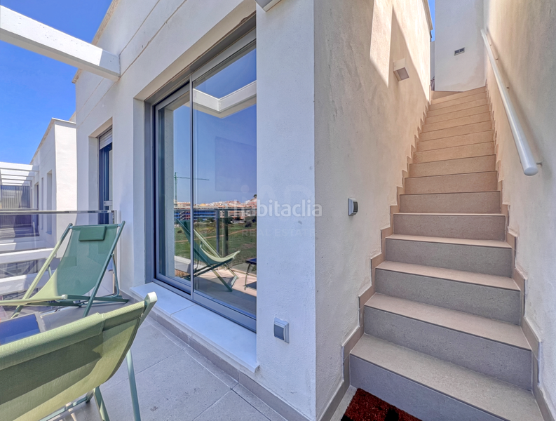 Foto d2c72acc-4151-48ec-9649-6a56287e7ff9. Attico con riscaldamento in El Montgó Dénia