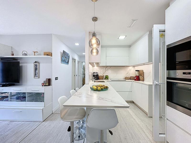 Foto 865041ac-2a80-42b8-9a2c-574312942e3a. Appartamento con riscaldamento in Poio