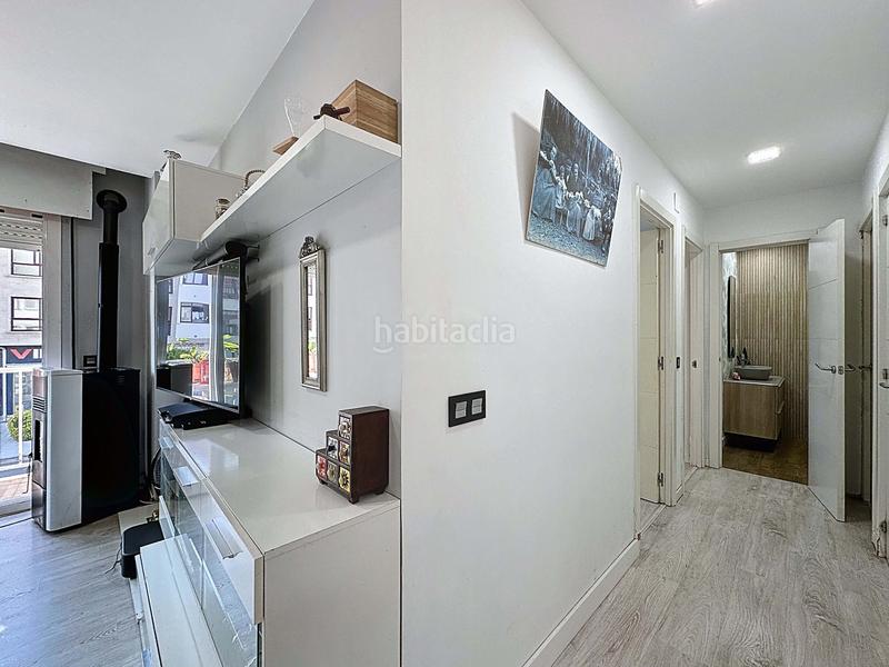 Foto be5c81b9-3eb3-4368-84c1-9e30a8efb52f. Appartamento con riscaldamento in Poio