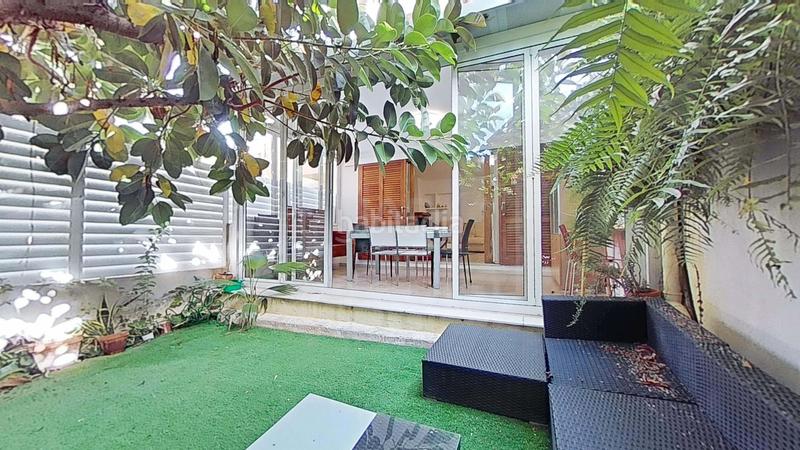 Foto 03703f91-56f4-40d8-8326-c96c2e063823. Casa aparellada amb calefacció aparcament piscina a Benicasim / Benicàssim