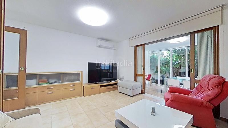 Foto bbfeeb6f-47a0-4139-8945-b53be76537a8. Casa bifamiliare con riscaldamento parcheggio piscina in Benicasim / Benicàssim