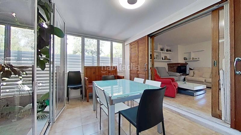 Foto c2aa7cdc-42ce-4a1d-a45b-f90d1dc9c674. Casa pareada en Heliópolis Benicasim / Benicàssim